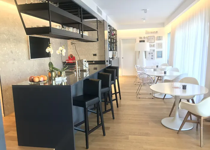 Myhome 75 Premium Luxury B&B